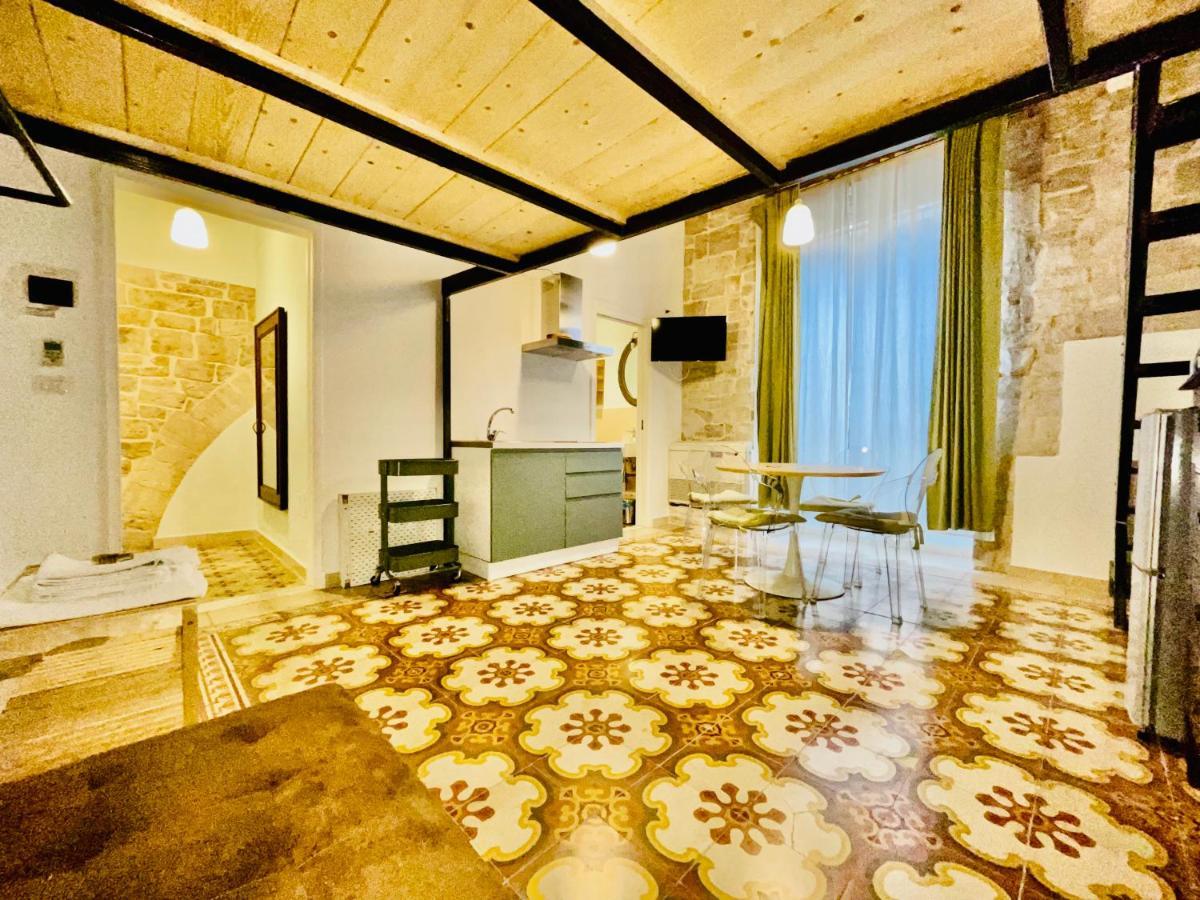 Gasthof Palazzo Lupicini Affittacamere Bisceglie